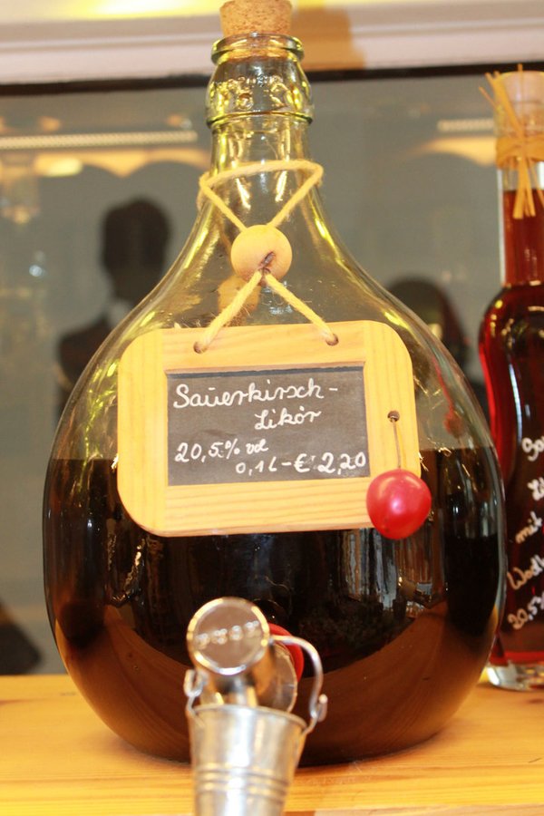 Sauerkirsch Likör mit Wodka 20,5%Vol